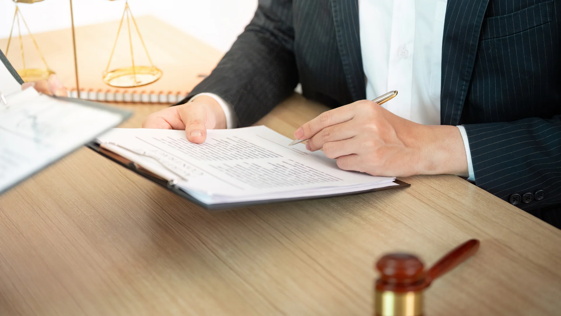 Legal Status Management (4)